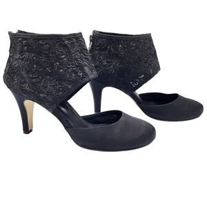 Anthropologie ALL BLACK Leather Lace Appliqué d’Orsay Cut Black Heels Size 38